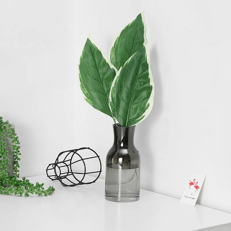 

10PCS Artificial Leaves, Fake Green Leaf Monstera Leaves Tropical Faux Leaves for Safari Jungle Hawaiian Luau Party Table Decor