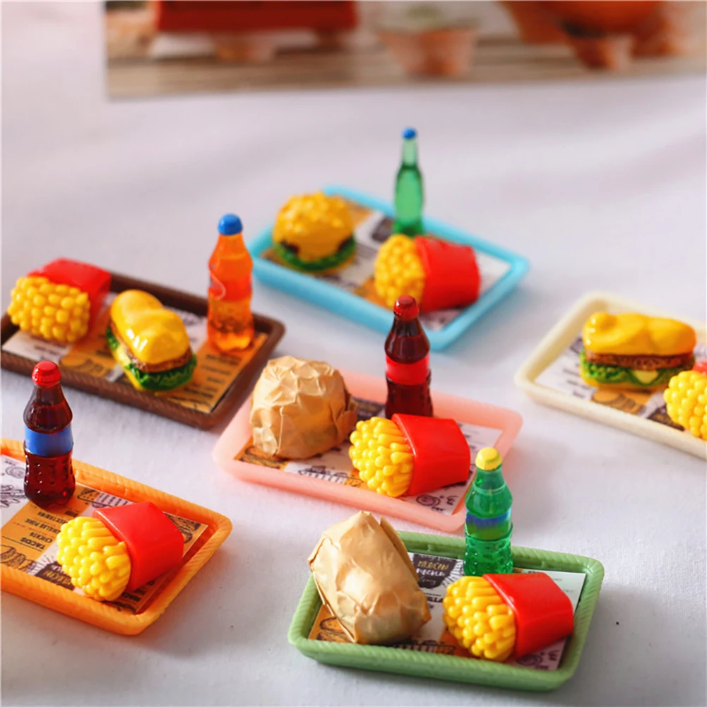 

6PCS Cute Miniature Dollhouse Mini Hamburger Coke French Fries Fast Food for Blyth Pullip Doll House Kitchen Accessories Toy