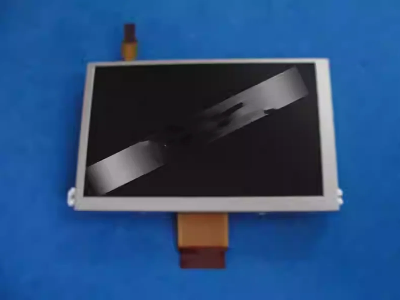 Совершенно новый оригинальный 5-дюймовый ЖК-экран LQ050T5DG01