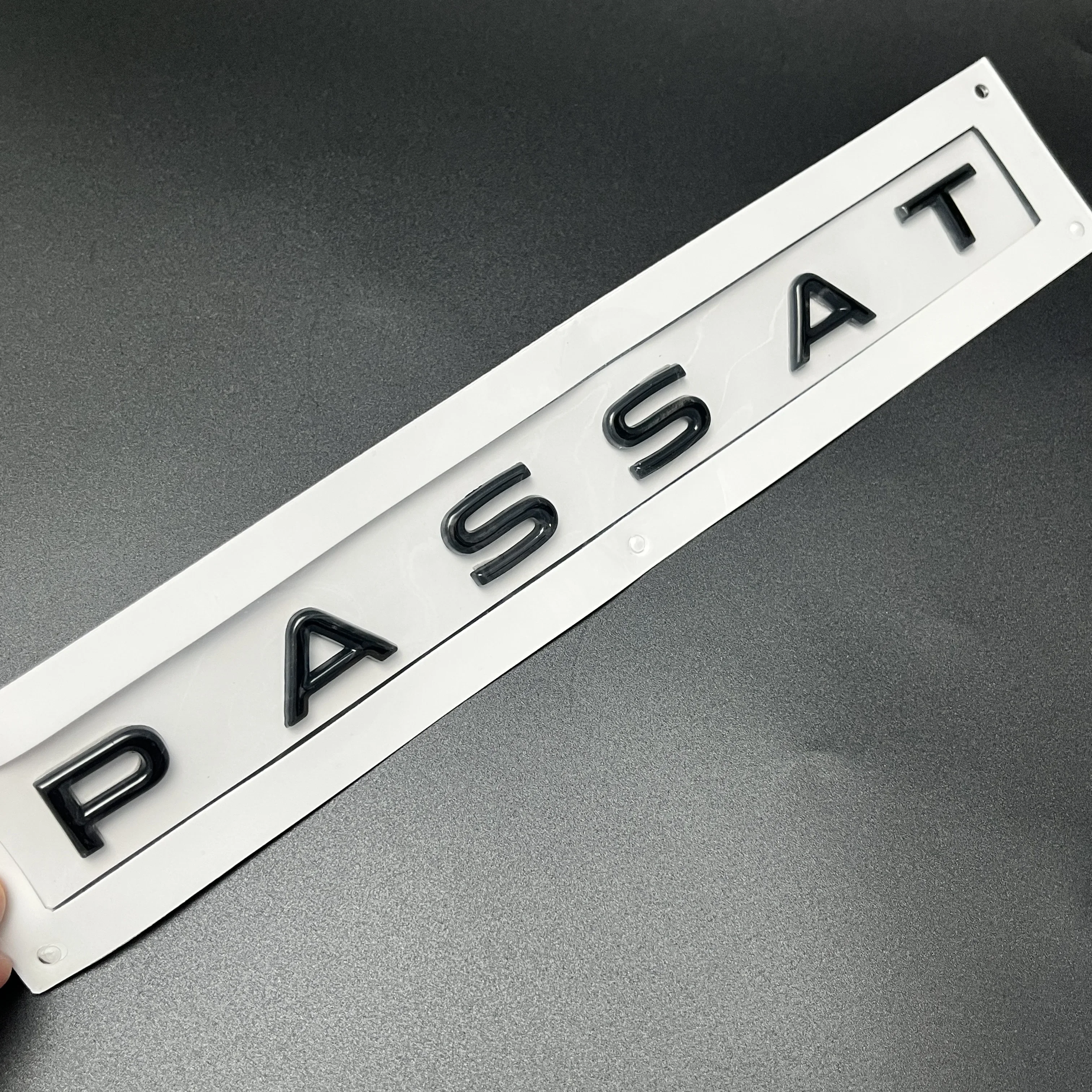 

Для VW Passat задний багажник автомобиля буквы логотип маркировка значок эмблема наклейка ABS блестящая хромированная наклейка