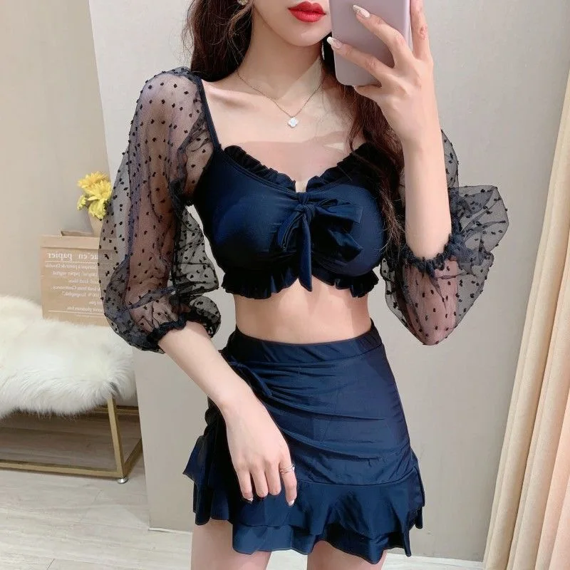 

2023New Small Breast Conservative High-quality Pure Hot Spring Suit Split Swimsuit Woman Meat Black Short-sleeved Dropship