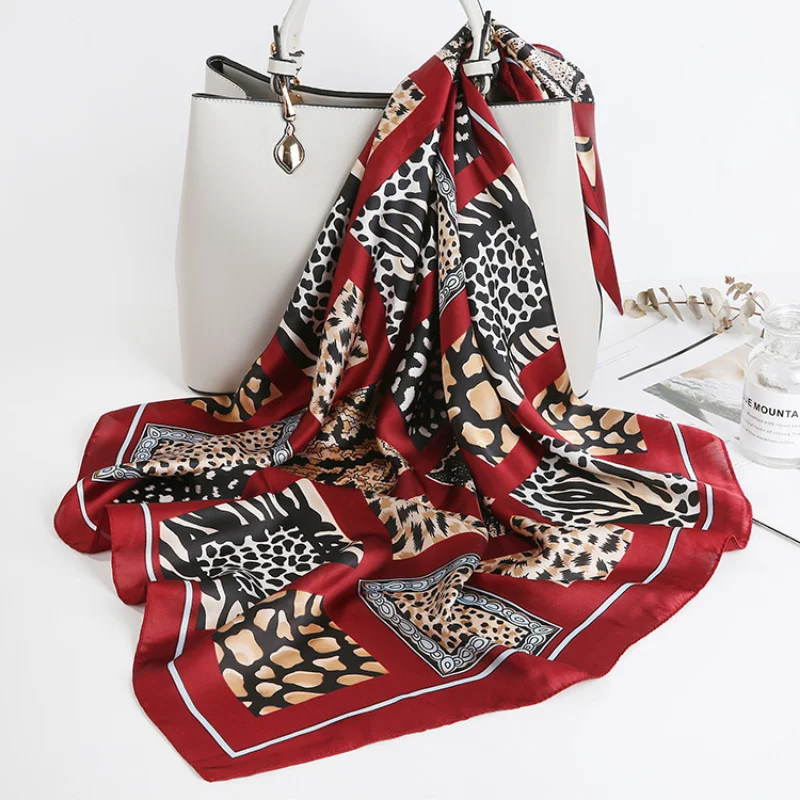 

Square Kerchief Bandana Head Scarf For Women Small Shawls and Wraps Neck Scarves 70*70cm Fashion Handkerchief Bag Scarfs Ladies