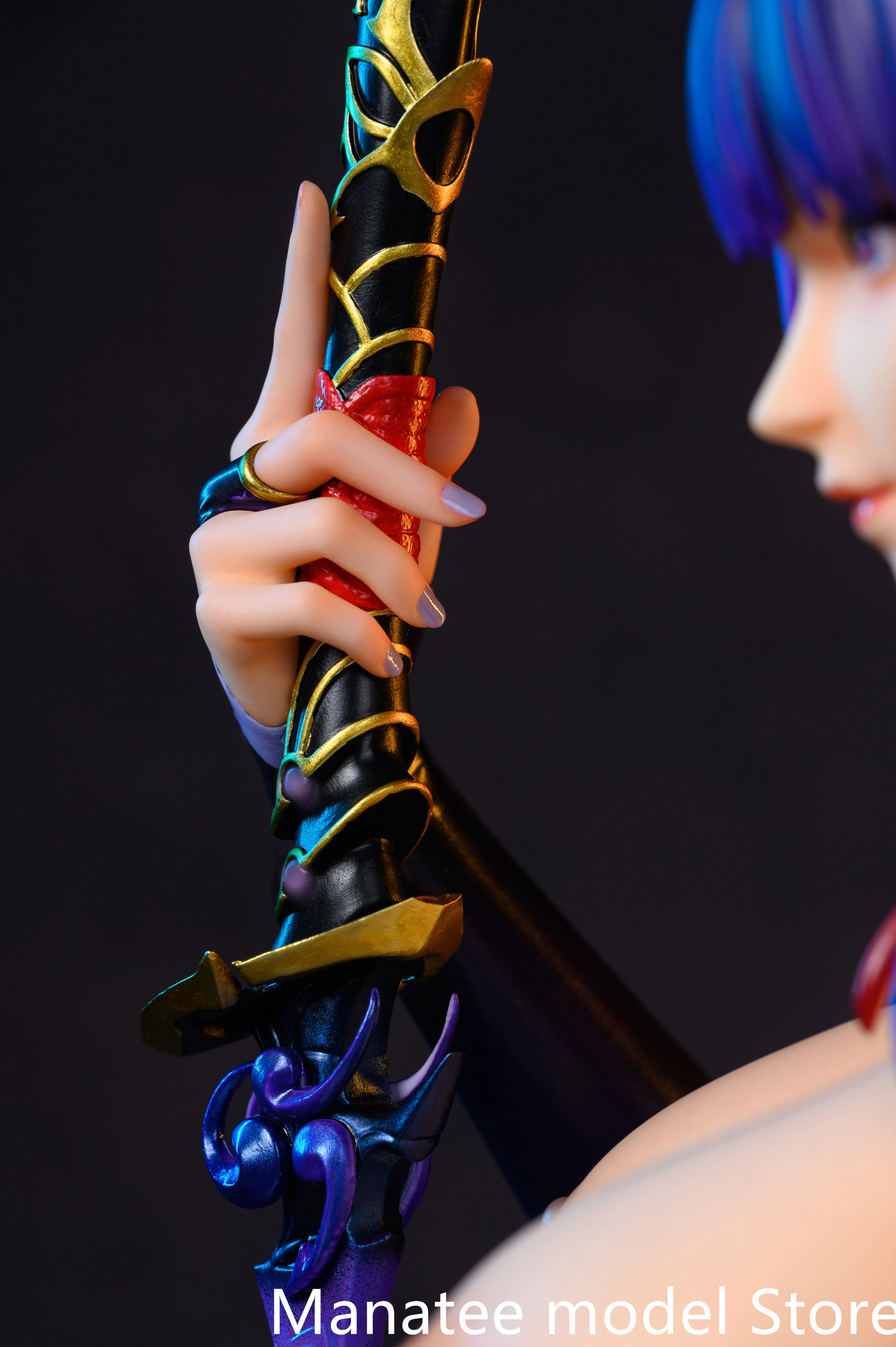 Рисунок 3 - Статуя из смолы, ограниченный выпуск,