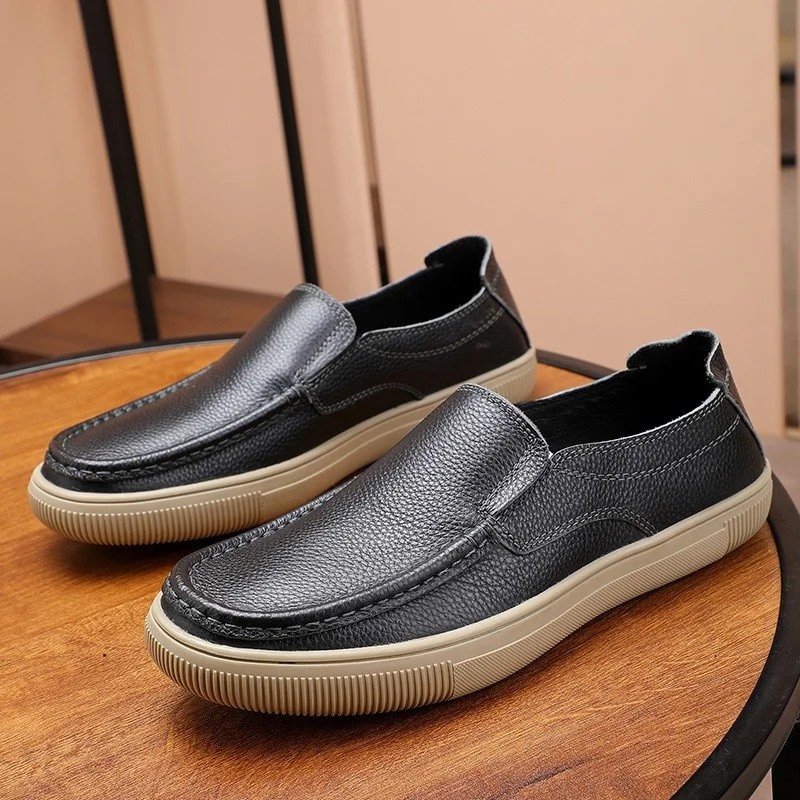 

Real Men Leather Casual Shoes High Quality Soft Sole Slip On Loafers Shoes Comfortable Round Toe Outdoor Flat Sneakers Footwear