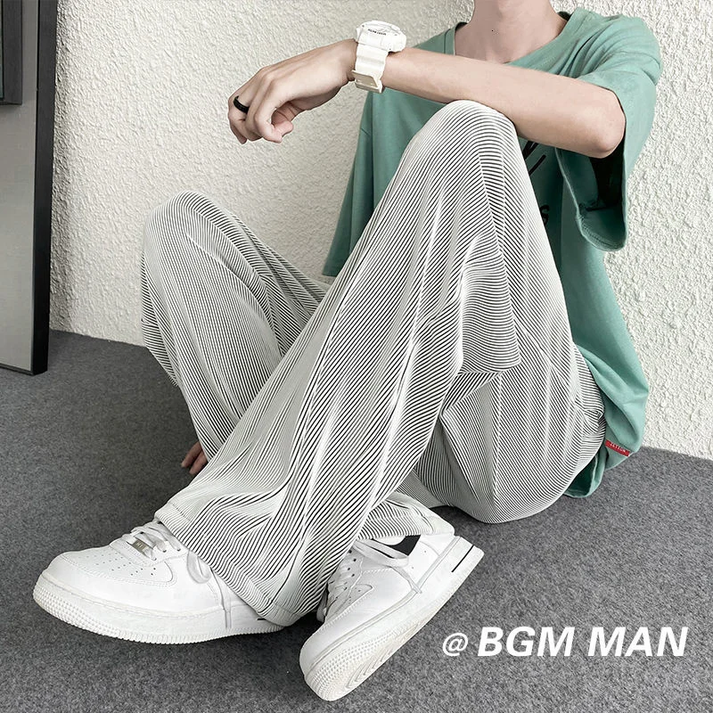 

Ice Silk Casual Plus Size Men Pants Straight Harajuku Baggy Trousers for Male Vintage Sloid Color Fashion Men's Clothing 2021