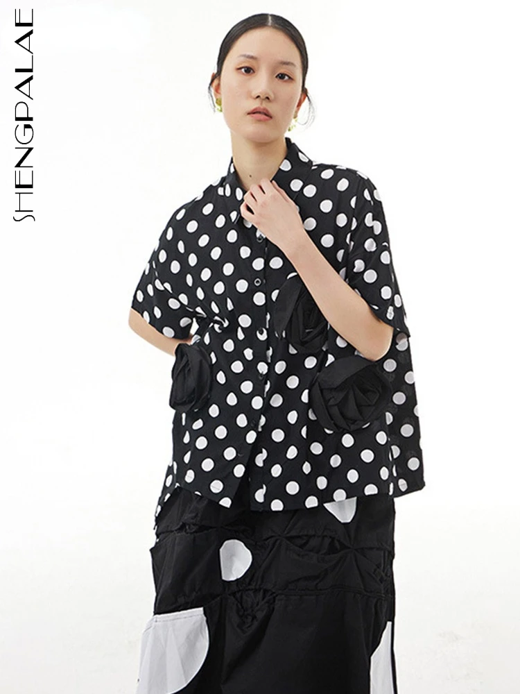 

SHENGPALAE Single Breasted Dot Shirt Women 2022 Summer New Arrival Fashion Loose Turn-down Collar Short Sleeve Blouses 5SD597