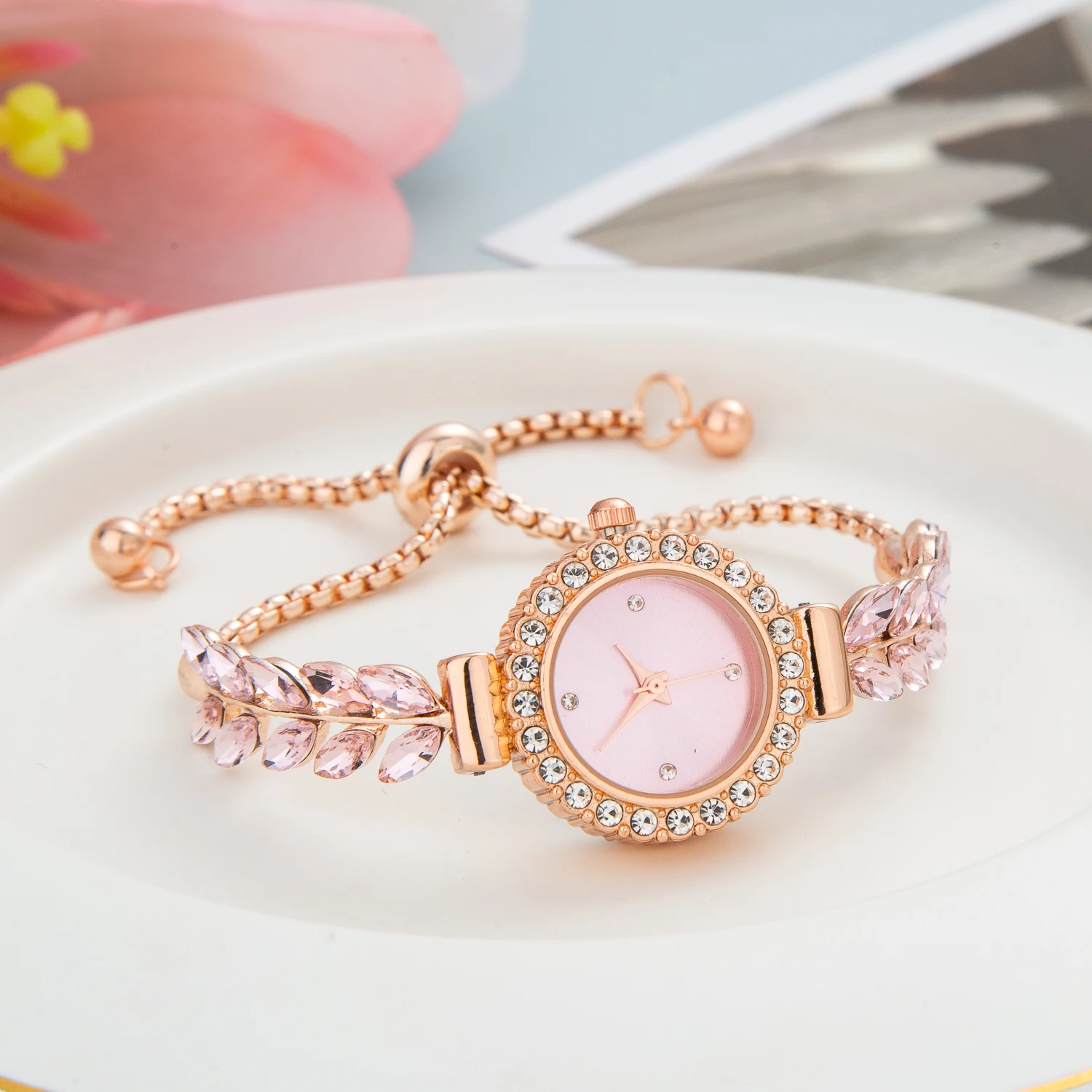 reloj mujer Cute Bracelet Watch Dresses for Woman 2023 Fashion Quartz Wristwatches Gift Best Selling Products Free Shiping