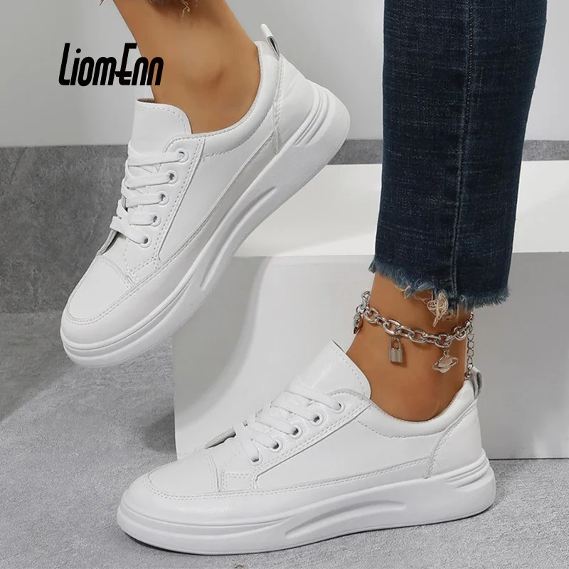 

PU Leather Flat White Sneakers Women Casual Sport Shoes Women's Sneakers 2022 New Fashion Ladies Tennis Trainers Basket Femme