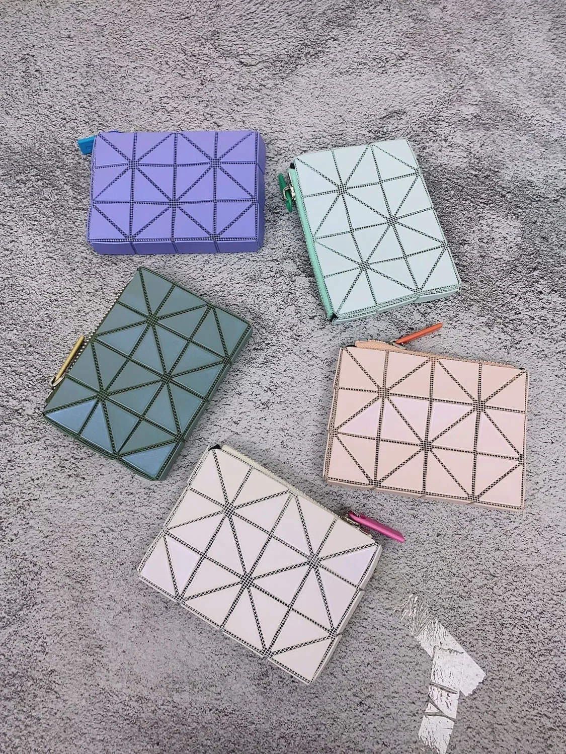 

2023 New Fashion Ladies Wallet Ladies Geometric Rhombus Coin Purse Small Key Bag Portable Mini Small Coin Card Bag Female