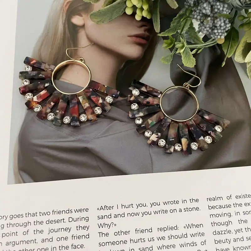 C96 Европейские и американские серьги 2025 года новые универсальные модные женские