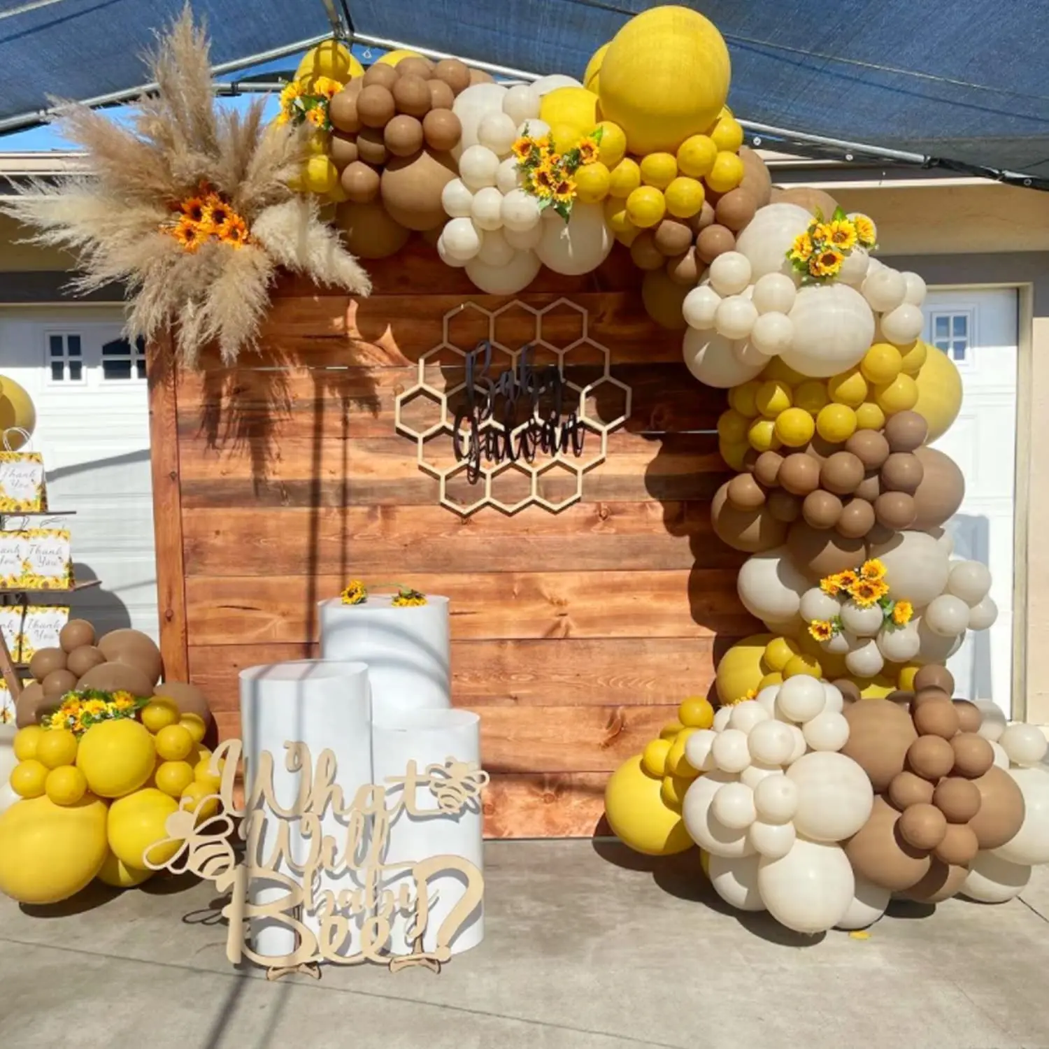 

Lemon Yellow Balloon Garland Arch Kit Sand White khaki Balloons for Birthday Party Decorations Baby Shower Wedding Gender Reveal