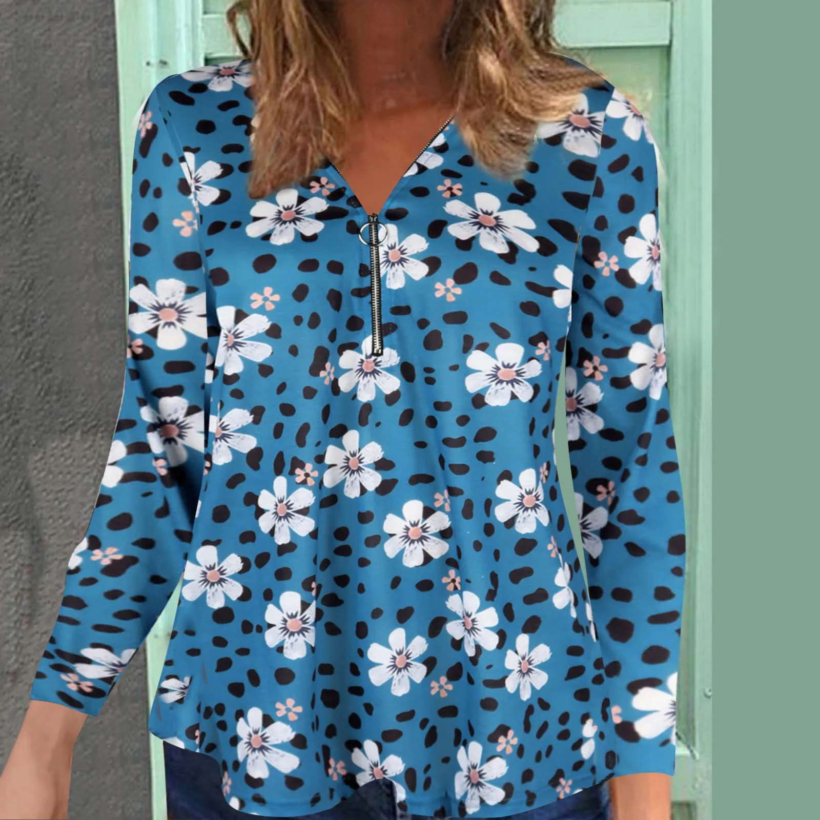 

Womens Loose Casual Tops V Neck Casual Print Patchwork Zipper Tops T Shirt