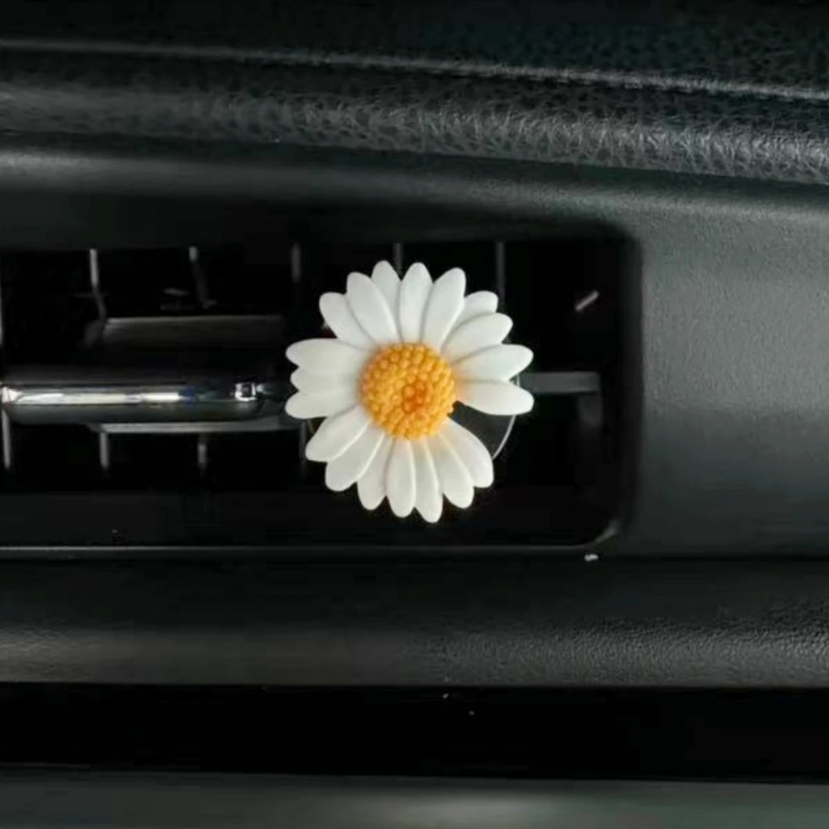 

Автомобильный зажим для ароматерапии, освежитель воздуха