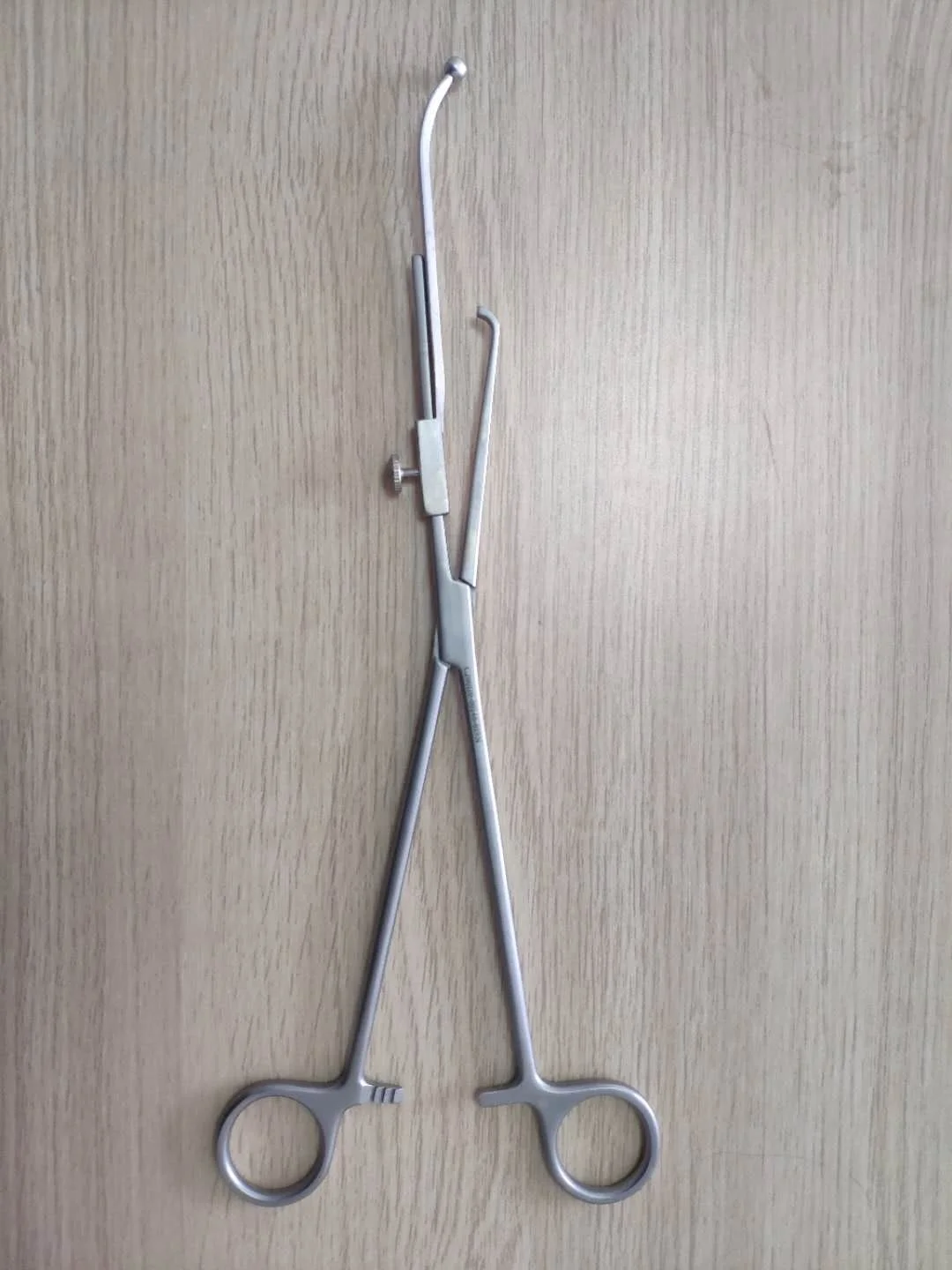 Гинекологические хирургические инструменты многоразовые регулируемые щипцы из