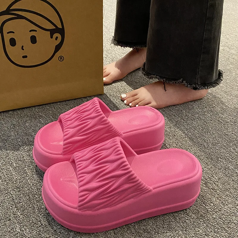 2023 Summer New Thick Sole Elevated Women's Slippers for Casual Outwear with Soft Sole Anti slip High Heel Slippers for Women