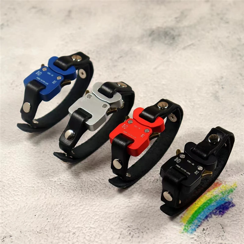 

2022ss Black 1017 ALYX 9SM Metal Bar Bracelet Men Women 1:1 High-Quality Polished Leather Alyx Bracelets Snap Buckle Wristband