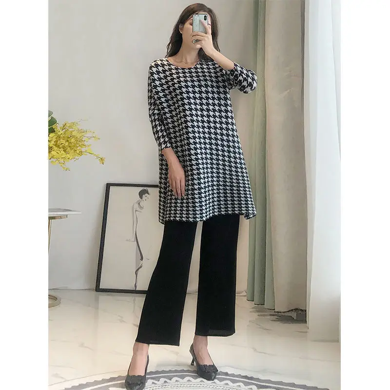 

Women t shirt 2022 new pleats thousand birds loose wild slim clothes long section T-shirt tide autumn full sleeve o neck top