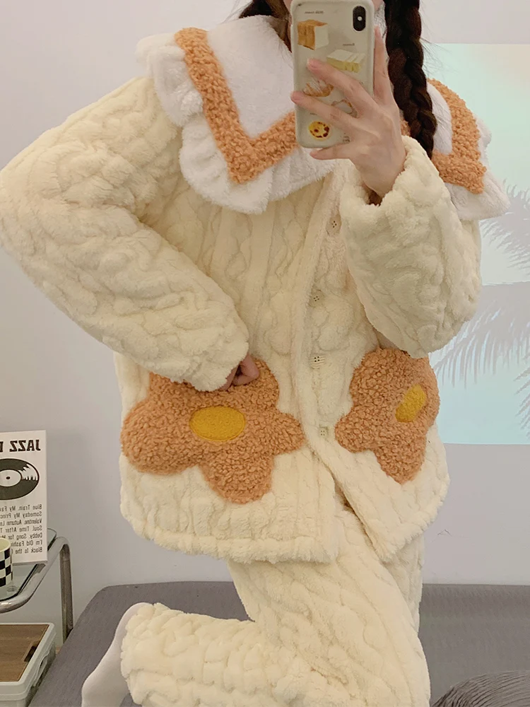 Finteng Winter Coral Fleece Pajamas Women Autumn and Three-Layer Cotton-Padded Jacket Thickened Fleece-lined Flannel C...