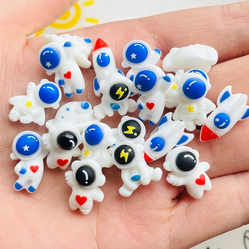 

20 Pcs New Cute Resin Mini Astronaut Series Flat Back Cabochon Scrapbook DIY Jewelry Hairpin Embellishments Accessories