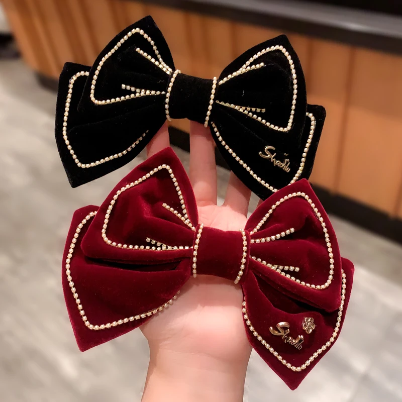 

Бархатная заколка Стразы с цепочкой с большим бантом женская модная Ретро заколка для волос Весенняя заколка для головы рождественские акс...