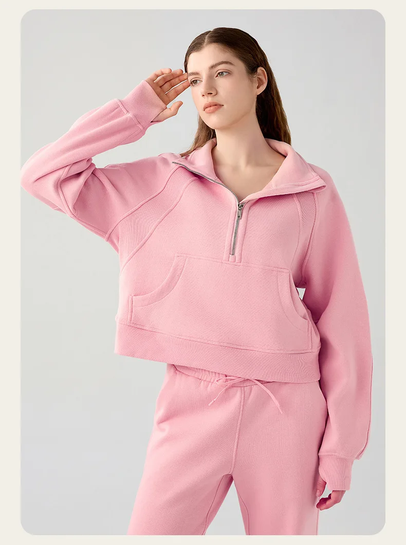 Рисунок 5 - Женские толстовки