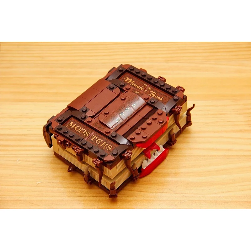 В наличии новая книга монстров 30628 Волшебная школа рубиус Хагрид строительные