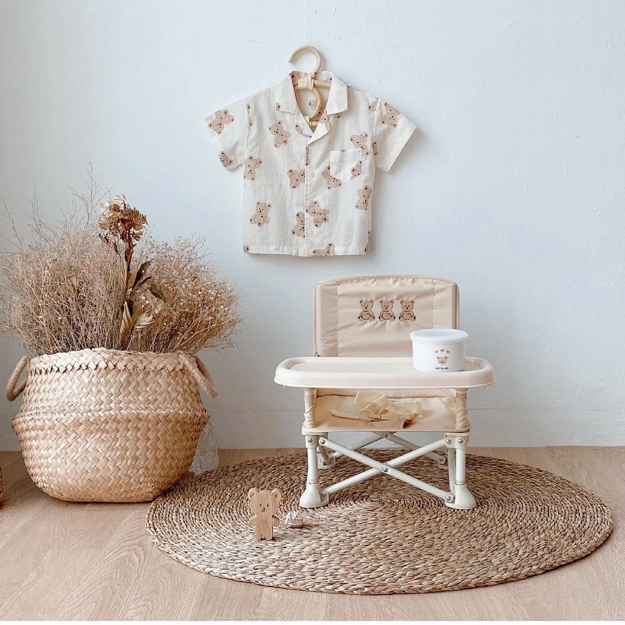 

Kids Chair Baby Infant Dinning Seat Safety Belt Feeding Care Accessories 1-year-old Photo Portable Beach