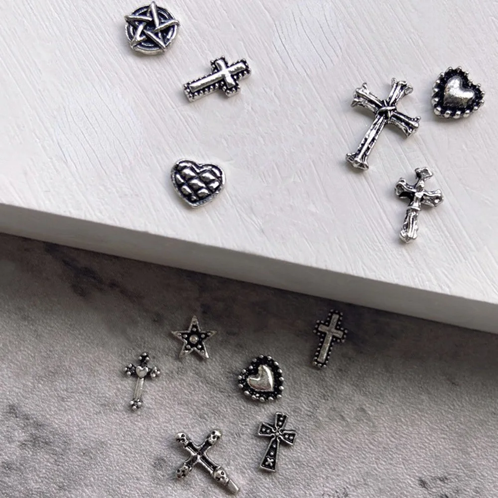 

20pcs Mini Alloy Cross Nail Art Charm 3D Small Chrome Ancient Silver Heart Nail Decoration Jewelry Punk Design Nail Accessories