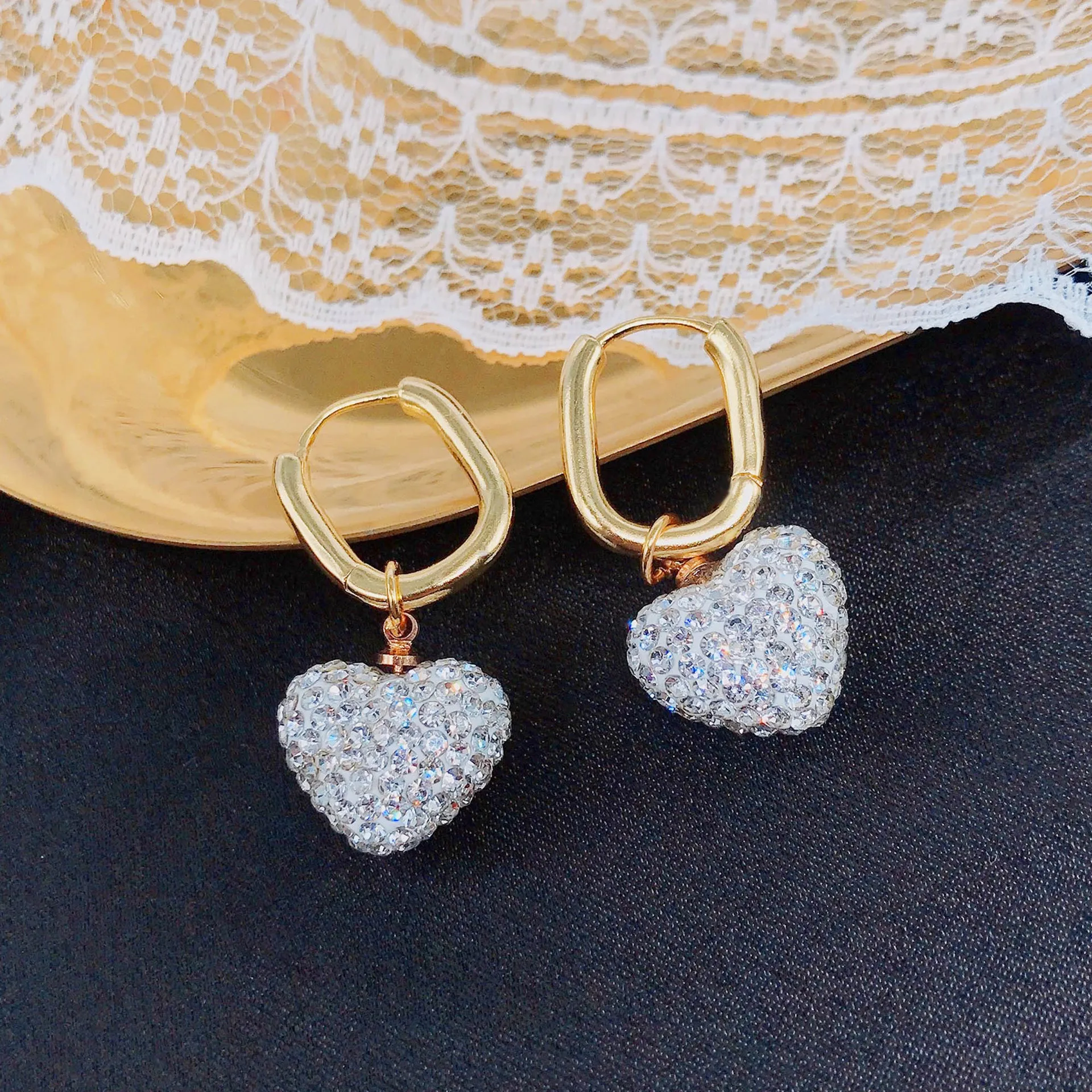 

Heart Shaped 925 Silver Earrings For Women Designer Luxury Aesthetic Vintage Ear Studs Crystal Korean Style Simple Versatile