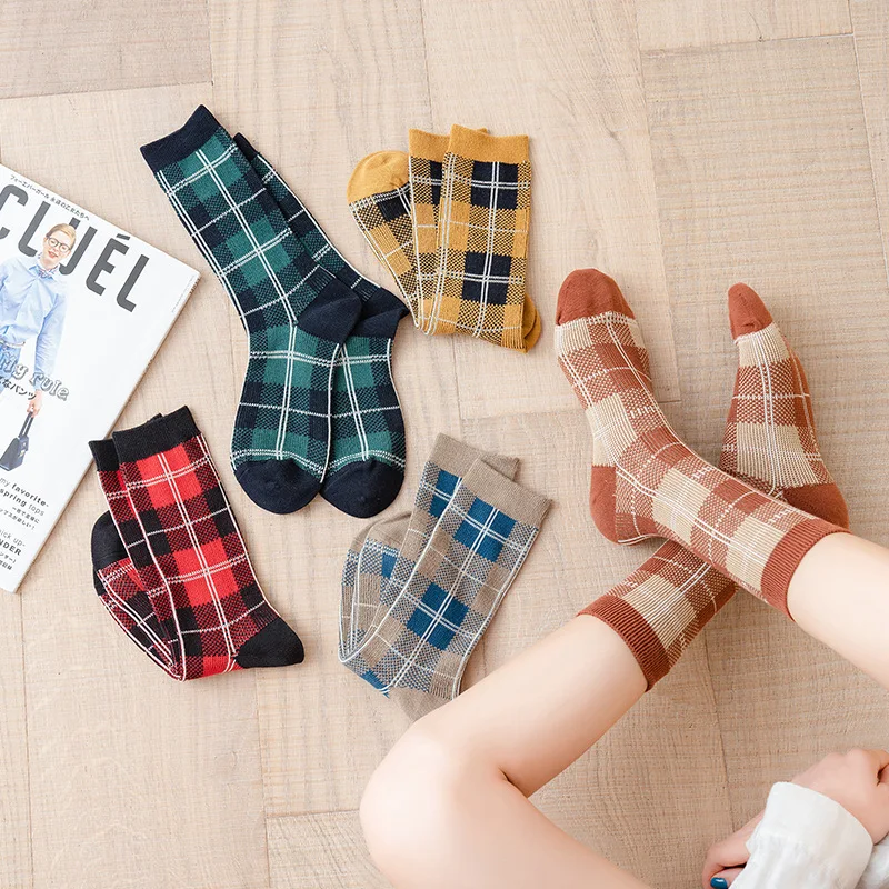

New Product Striped Women Lattice Knit Long Socks Autumn Japanese Literary Temperament Retro Pile Socks British Cotton Stocking