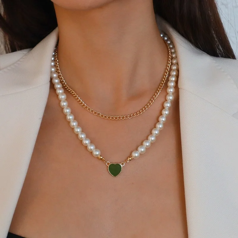 

Green Heart Pendant Choker Necklace for Women Layered Pearl Party Necklaces WomanTrend Necklace Elegant European Lady Accesorios