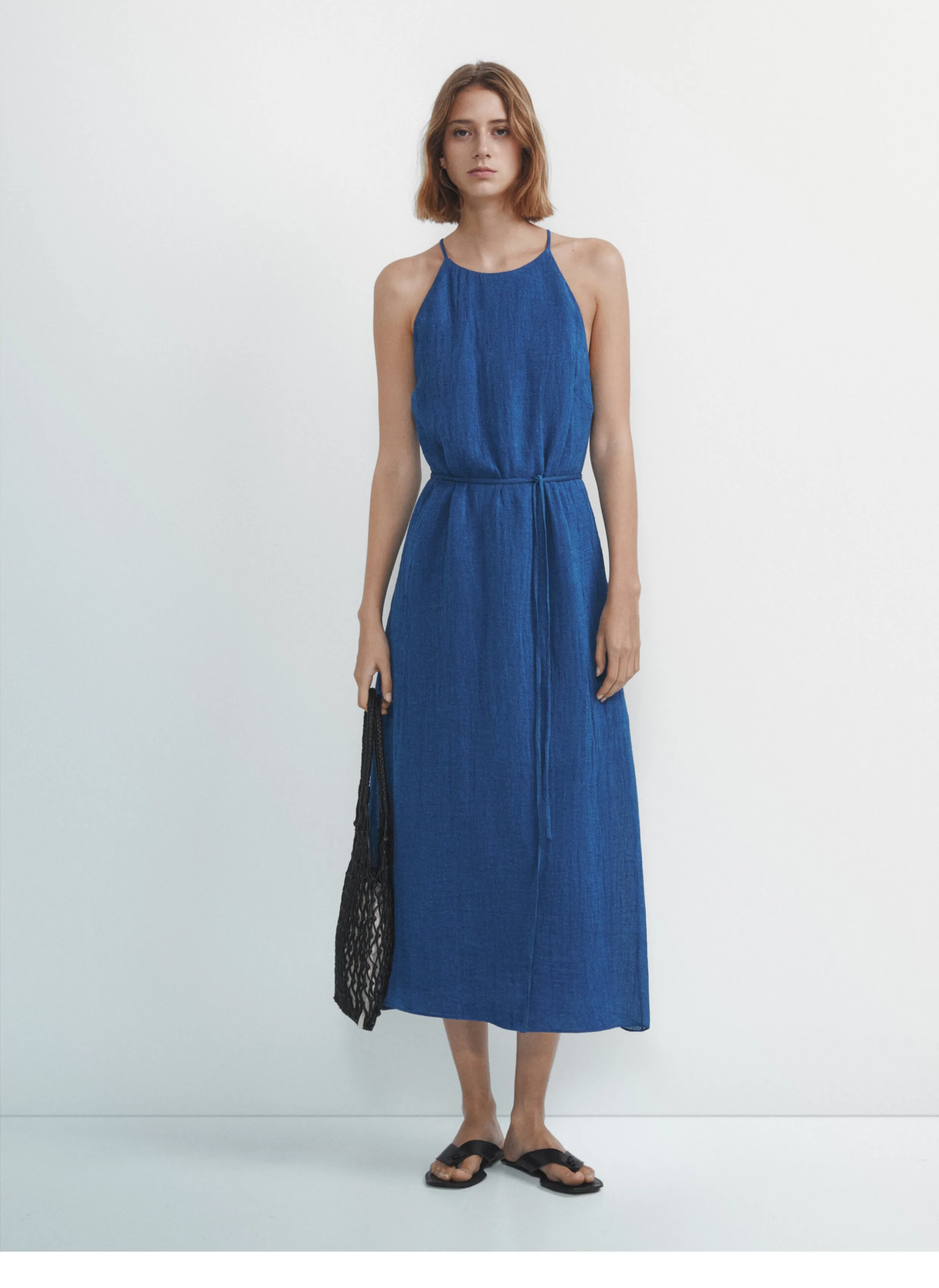 

2023 Summer New Women's Linen Commuter Blue Sleeveless Dress Women Holiday Style Fine Check Texture Halter Long Skirt