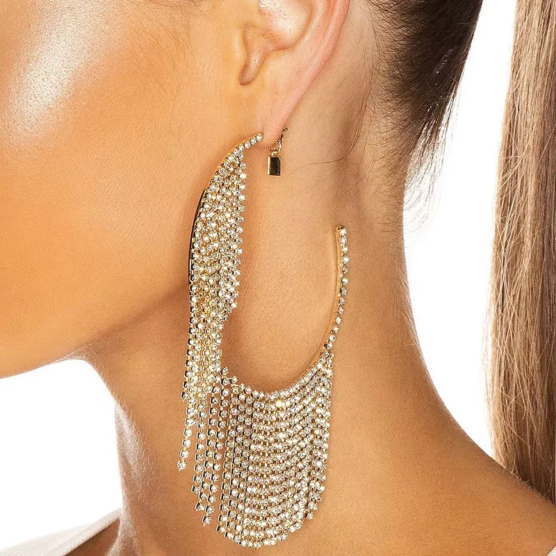 

Exquisite Rhinestone Circle Earrings with Silver Color Chains and Trendy Tassels