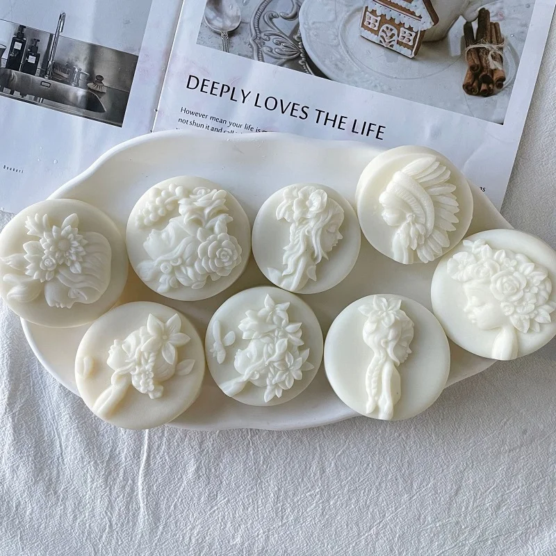 

DIY Girls Faces Soap Scented Candles Silicone Mold Candy Baking Polymer Clay Fondant Cake Decorating Tool