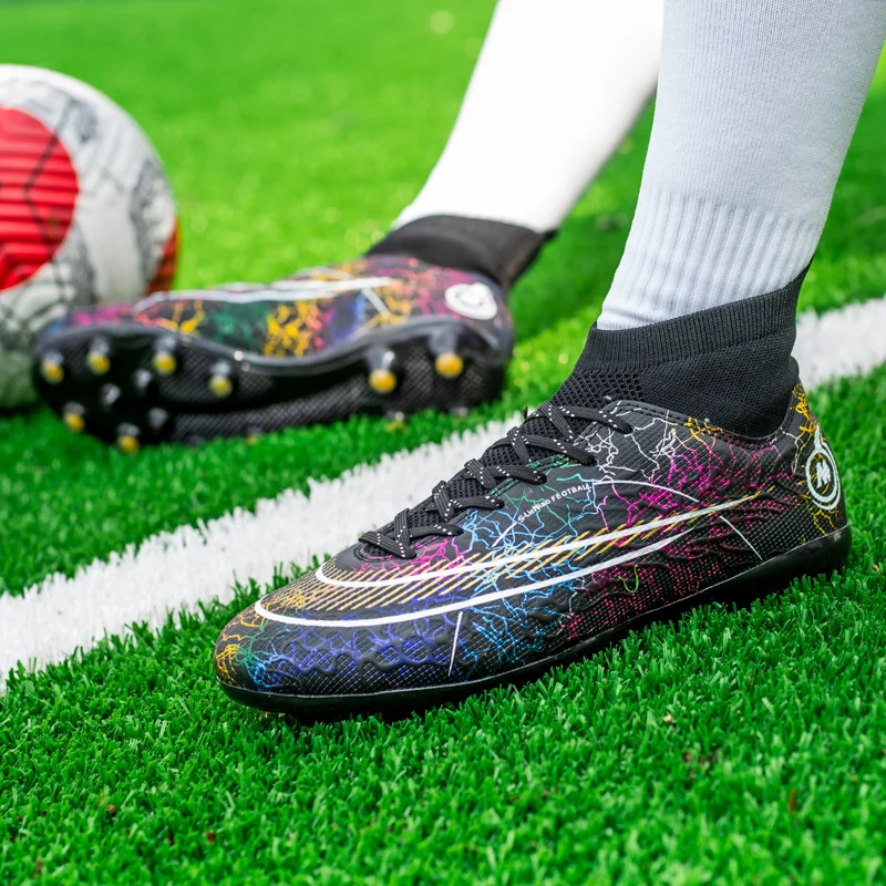 Men's Football Boots High-top Soccer Shoes FG/TF Grass Anti-Slip Training Cleats Football Futsal Sneaker Child's Sports Footwear