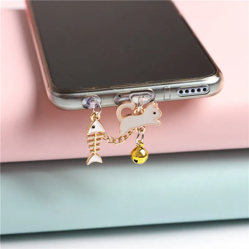 Пылезащитная Заглушка Fishbone Cat Для iPhone Type C Порт Зарядки Милый Аксессуар Телефона