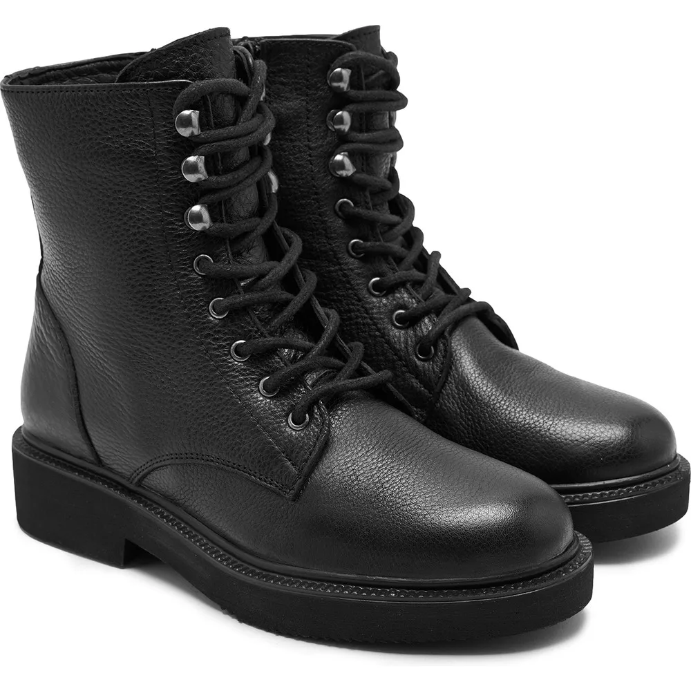 

Dorlie Wayde Light Brown Women Leather Boots