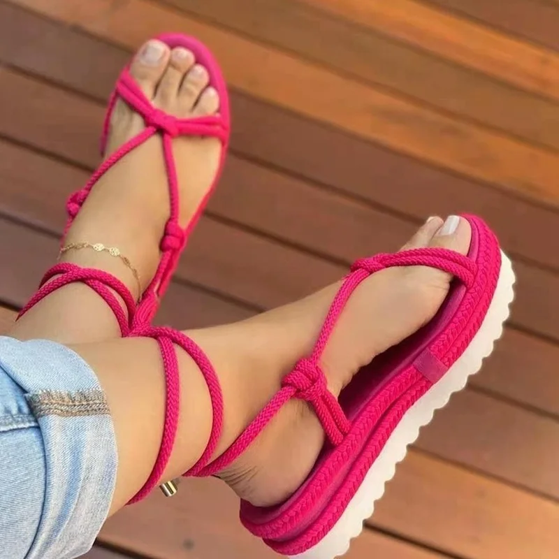 

Summer New Women Wedge Sandals Thick-soled Sponge Cake Hemp Rope Woven Sandals Ladies Large Size Round Toe Beach Sandals Female