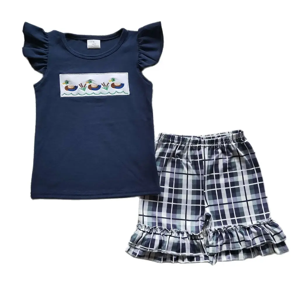 

Аксессуары для девочек, бутик, оптовая продажа, летняя одежда для детей, милая вышитая рисовая утка, темно-синие летающие рукава, шорты, комп...