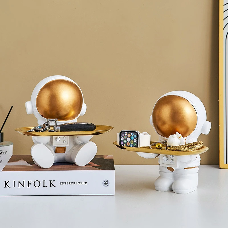 

Nordic Resin Astronaut Statue Storage Tray Living Room Desktop Ornament Creative Astronaut Figurine Piggy Bank For Home Decor