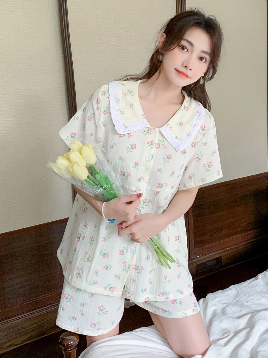Pastoral floral doll collar short-sleeved shorts pajamas women's summer thin cotton gauze cardigan home service suit