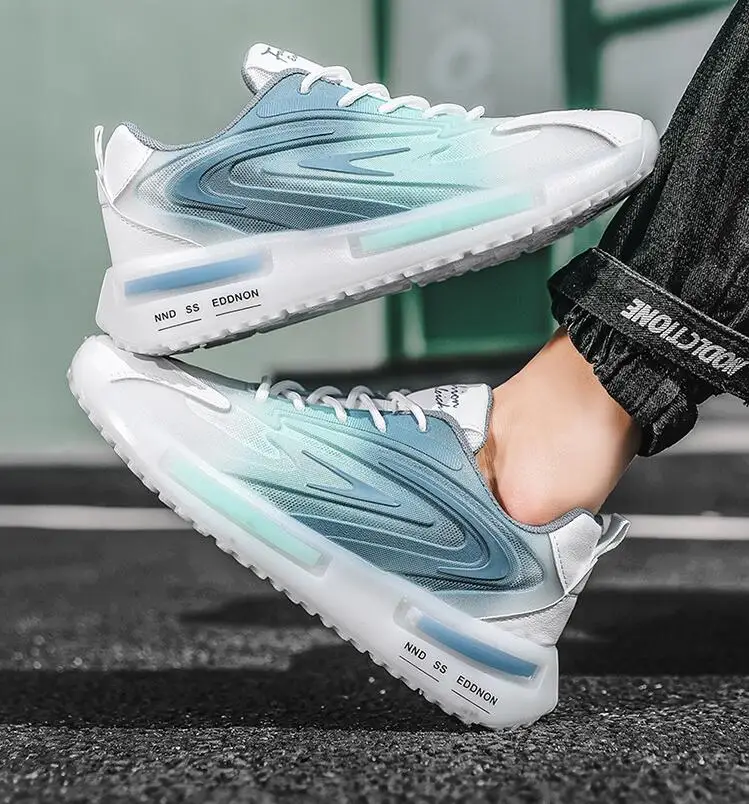 Men Sneakers Comfortable Breathable 2022 New Casual Lightweight All-match Male Running Non-Slip Fashion Board Shoes Streetwear