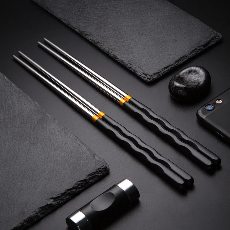

1 Pair Stainless Steel Chinese Chopsticks Japanese Wand Metal Food Sticks Korean Sushi Noodles Chopsticks Reusable Food Stick