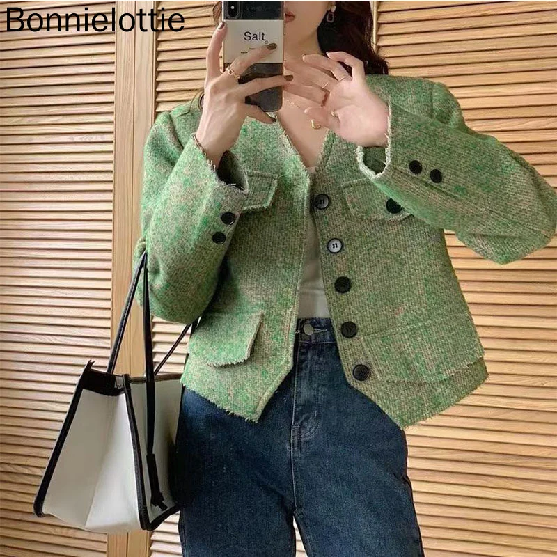 

2022 Autumn Women Cardigan V-Neck Short Jacket Long Sleeve Top Fashion Korean Design Suit Pocket High Quality