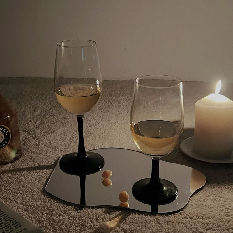 

Vintage Goblet French Style Wine Glass Champagne Glass Black Swan Glass Cup Home Decoration Accessories Personalized Drink Ware