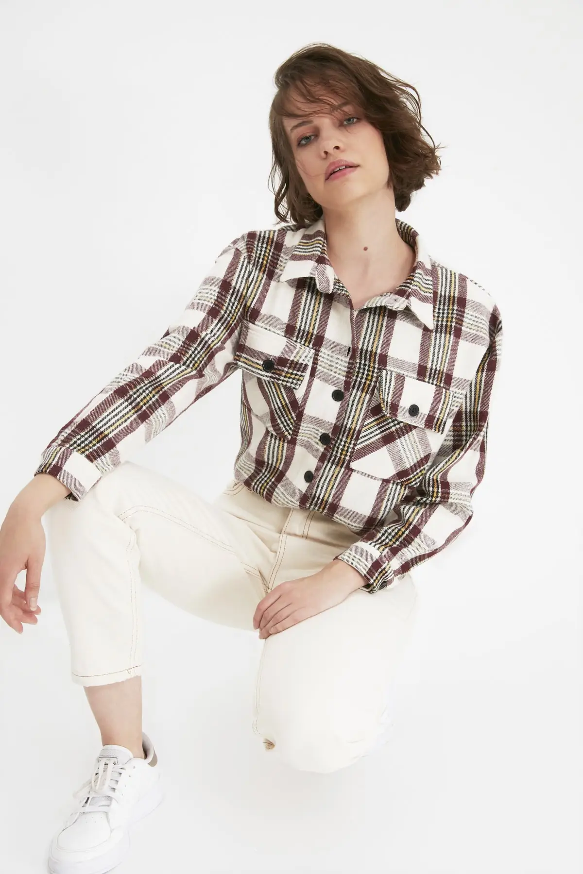 

Trendyol Petite Plaid Shirt TWOAW22GO0482