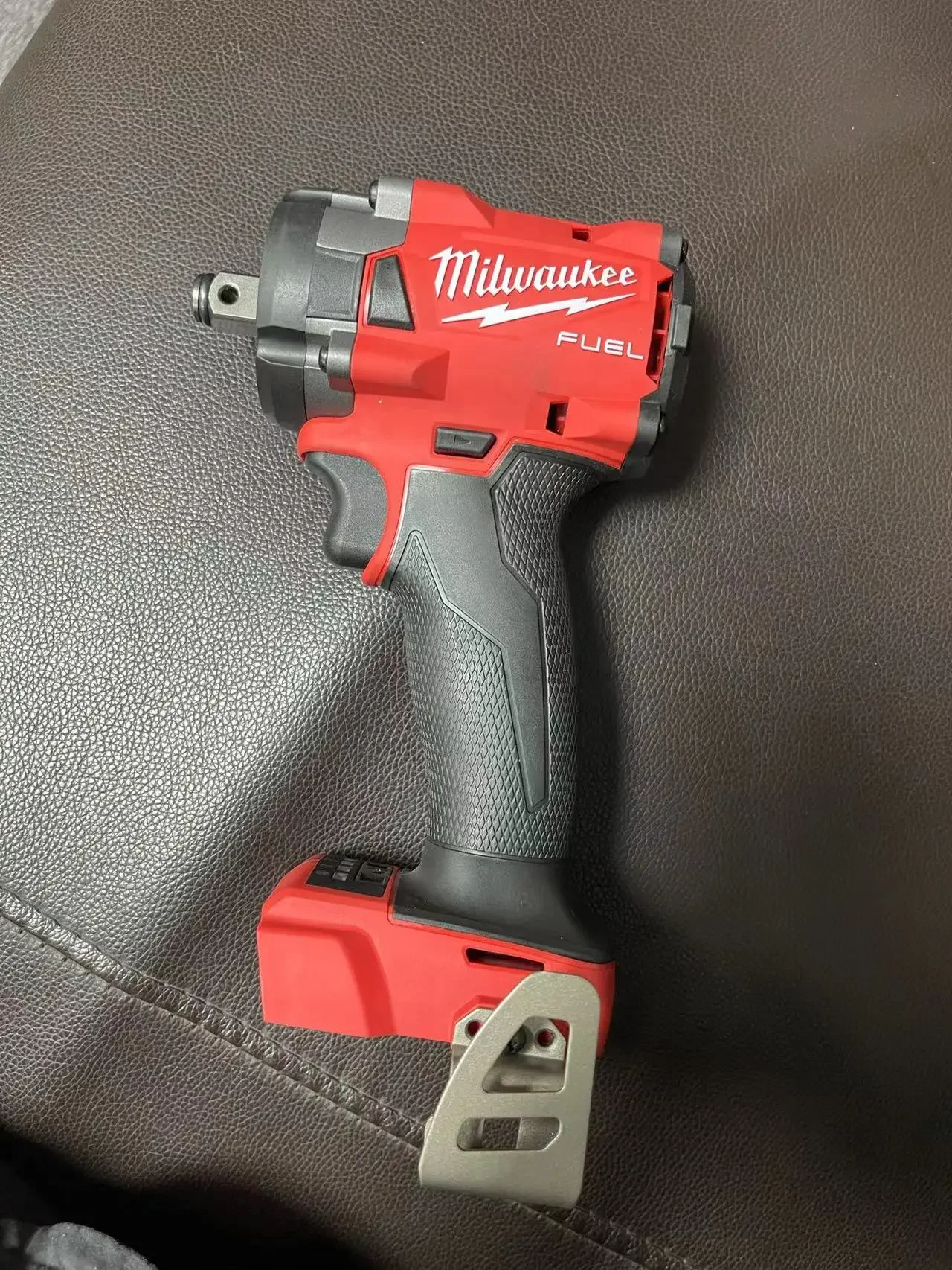

Milwaukee M18FIW2F12-0X 18V 1/2" Compact Impact Wrench Bare Unit With carton box.NEW.ONLY TOOL