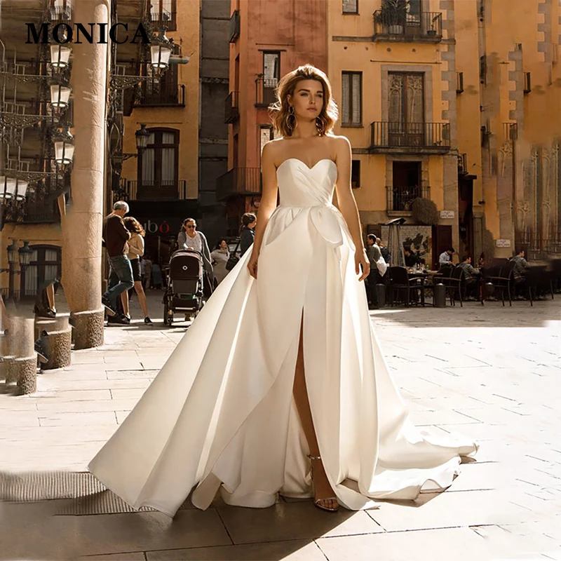 

Princess Strapless Open Back Wedding Dress Sleeveless Country Satin High Slit With Bow Bride Gown Robe De Mariée Wedding Gown