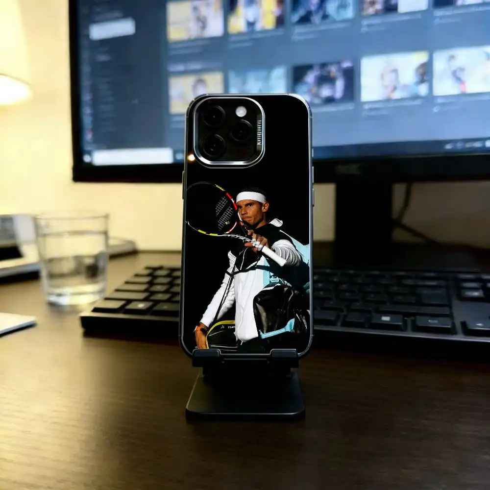 Фото Чехол для телефона Rafael Nadal для iPhone 17, 16, 15, 14, 13, 12, 11 Plus, Pro Max, XS, цветной серебристый чехол-накладка №2