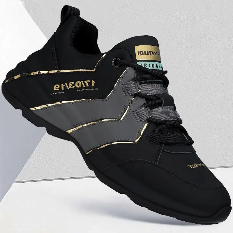 

Men's Running Shoes Spring New Lace Up Leather Men Casual Shoes Outdoor Fashion Soft Soled Men's Sneakers Flat Vulcanize Shoes